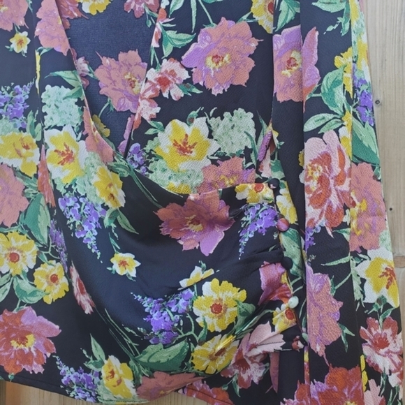 LUSH Floral Wrap Long Sleeve Blouse Medium - Picture 5 of 9